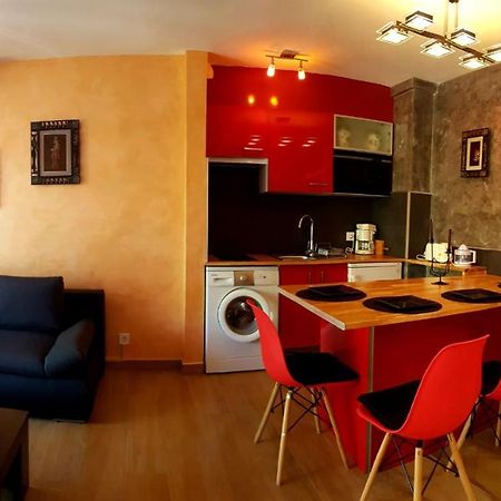 אמפוריבראבה Leroy Apartment מראה חיצוני תמונה