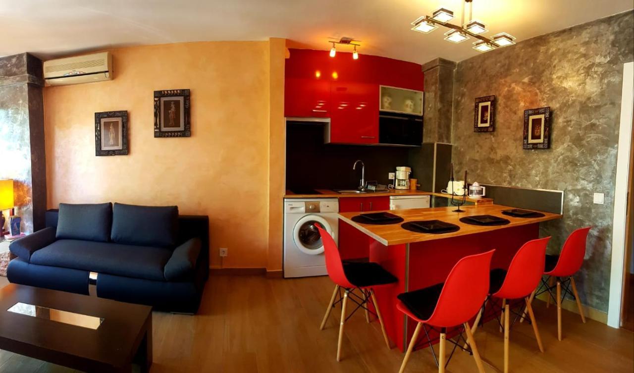 אמפוריבראבה Leroy Apartment מראה חיצוני תמונה