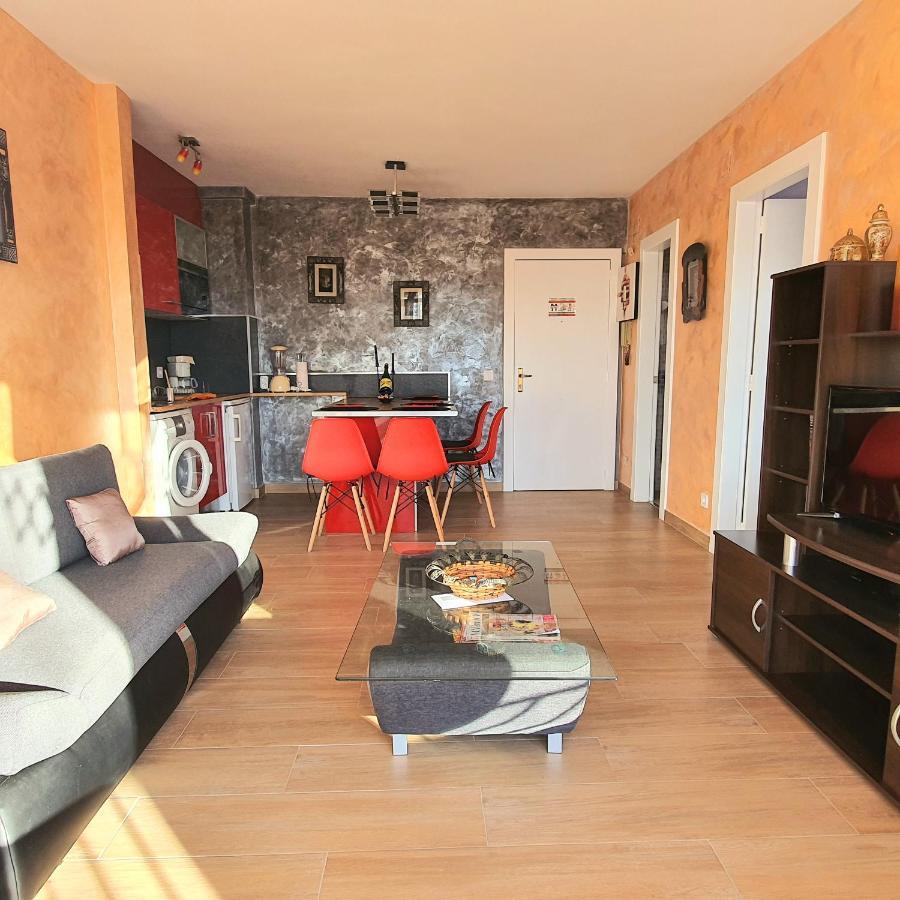 אמפוריבראבה Leroy Apartment מראה חיצוני תמונה