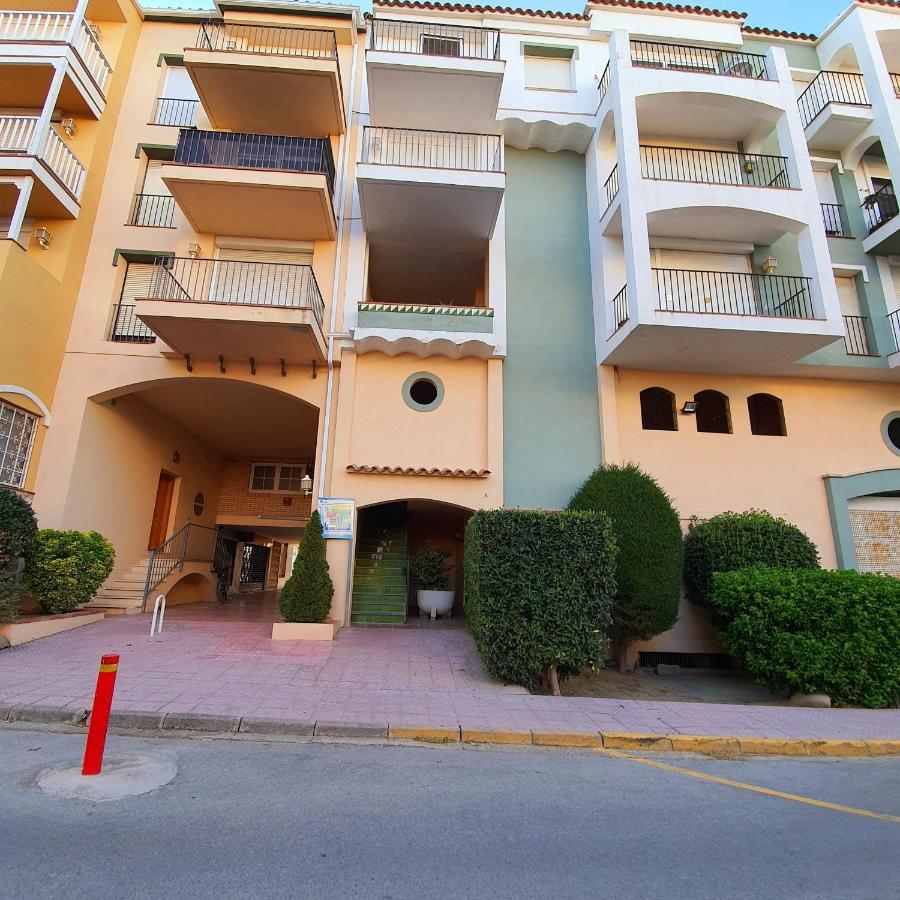 אמפוריבראבה Leroy Apartment מראה חיצוני תמונה